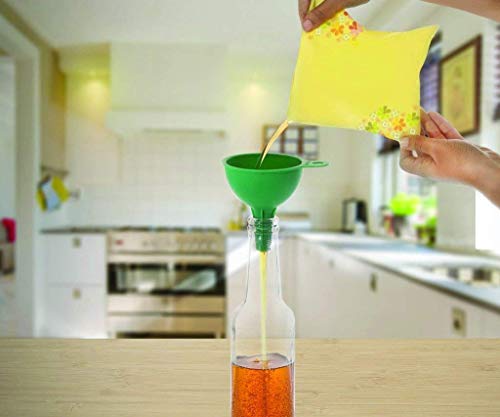 MAPPERZ Silicon Rubber Funnel for Kitchen/Oil/Sauce/Water/Juice/Small Food Grains - Green